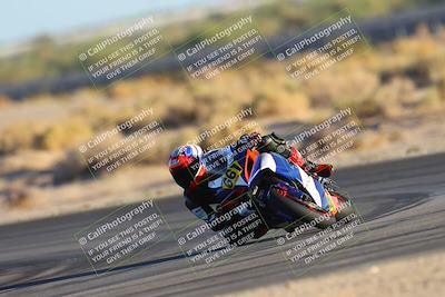 media/Nov-17-2024-CVMA (Sun) [[1fec520723]]/Race 17-Amateur Supersport Middleweight/